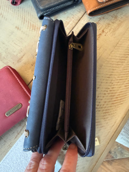 Americana Trifold Wallet - Hiding Hilda, LLC